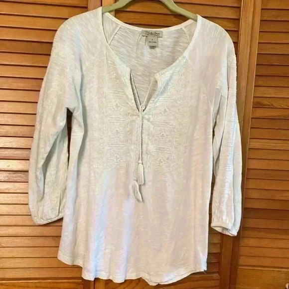 Lucky Brand Cream Colored Embroidered Shirt Top Tunic in Size Small. - Picture 1 of 12